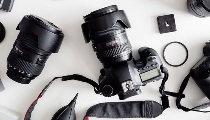 The Classic Choice: DSLR Cameras